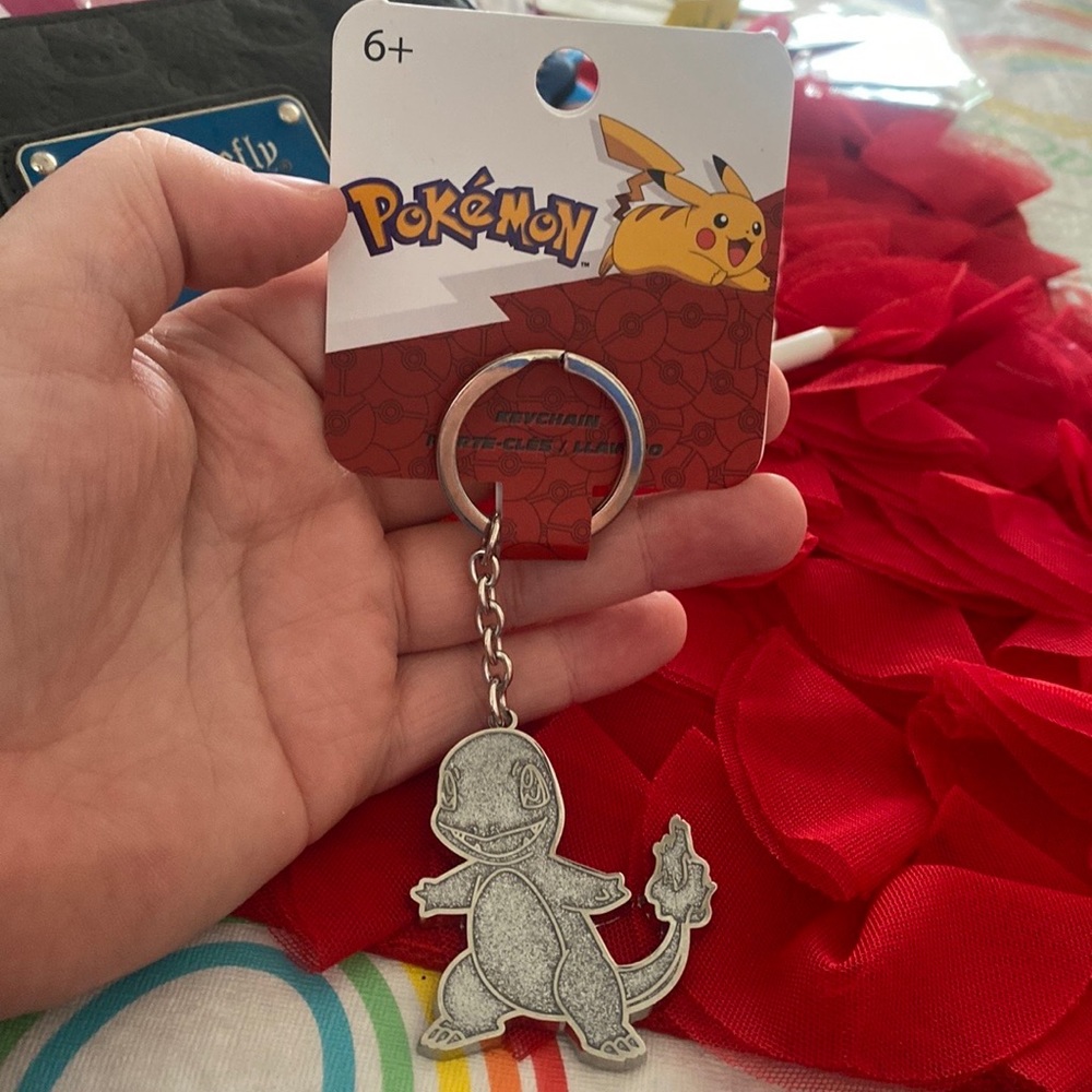 Adorable Charmander Glitter Pokémon keychain
